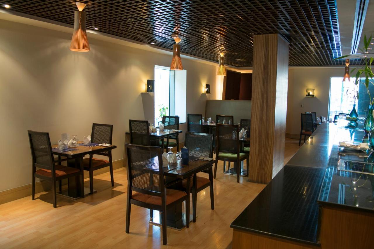 Hotel Le Royal Tower à Koweït Extérieur photo