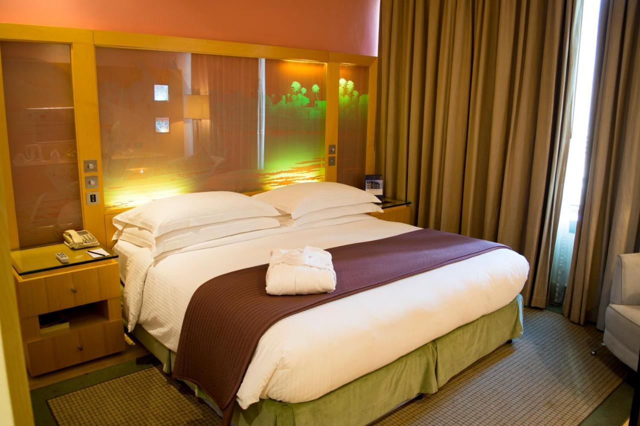 Hotel Le Royal Tower à Koweït Extérieur photo